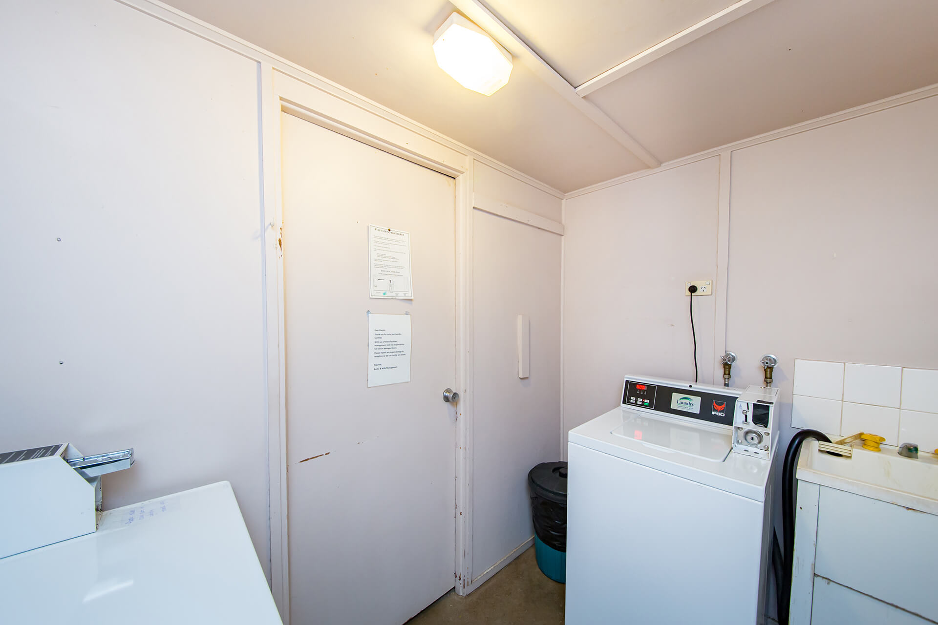 Laundry - Burke Wills Kingaroy-7948